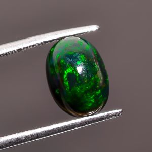 Unique Top Grade Quality 100% Natural Welo Fire Black Ethiopian Opal Oval Shape Cabochon Gemstone For Making Jewelry 10X8X5mm 2.35 Ct SN-522