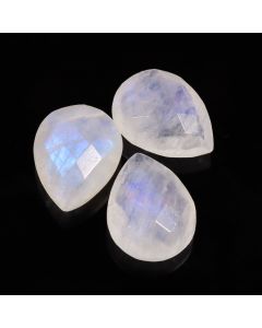 22 Ct Natural White Rainbow Moonstone Oval Shape Faceted Cut Loose Gemstone 16X12X6 MM  Rainbow Fire Moonstone For Jewelry Making 