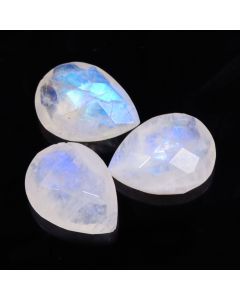 20.55 Ct Natural White Rainbow Moonstone Pear Shape Faceted Cut Loose Gemstone 16X12X6 MM White Rainbow Blue Fire Moonstone For Jewelry Making 