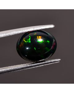 Supreme Top Grade Quality 100% Natural Welo Fire Black Ethiopian Opal Oval Shape Cabochon Gemstone For Making Jewelry 11X9X4mm 2.55 Ct SN358