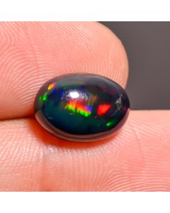 Amazing Top Grade Quality 100% Natural Welo Fire Black Ethiopian Opal Oval Shape Cabochon Gemstone For Making Jewelry 12X8X4mm 2.5 Ct SN-443