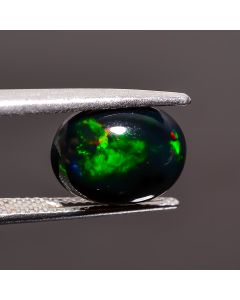 Stunning Top Grade Quality 100% Natural Welo Fire Black Ethiopian Opal Oval Shape Cabochon Gemstone For Making Jewelry 12X9X4mm 2.4 Ct SN450