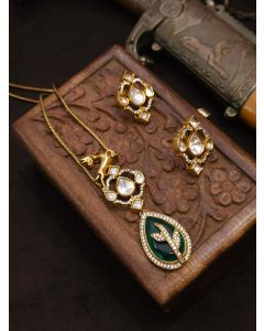 Emerald Premium Gold Polish Mix Stone Pendant Set Animal Party Wear Jewelry Set